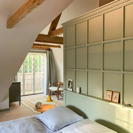 Дом отдыха Thatched Idyll Close To The Sea In Liseleje