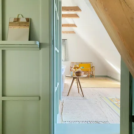 Thatched Idyll Close To The Sea In Liseleje